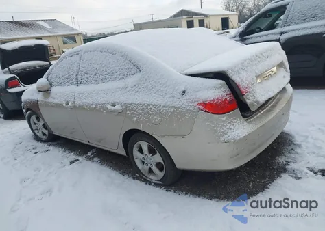 2007 Hyundai Elantra Gls/Limited/Se from USA, damaged, VIN KMHDU46D37U096065